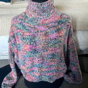 Wild Fable size medium cropped turtleneck sweater
